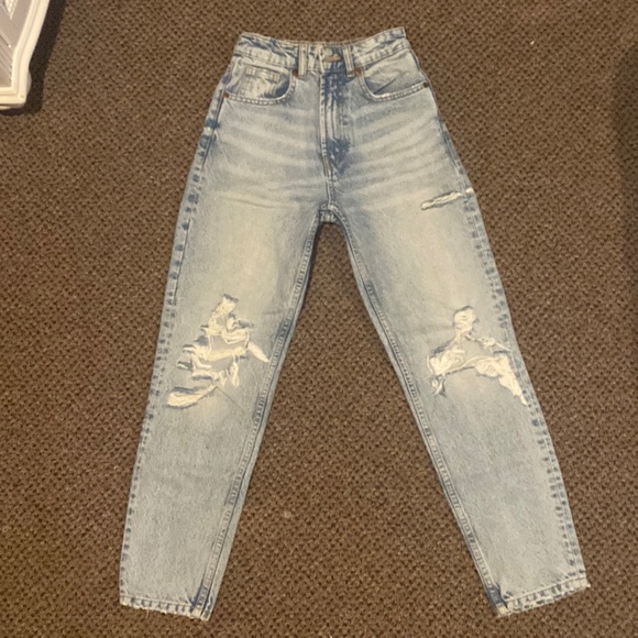 Zara Denim - Ripped Mom Fit Jeans